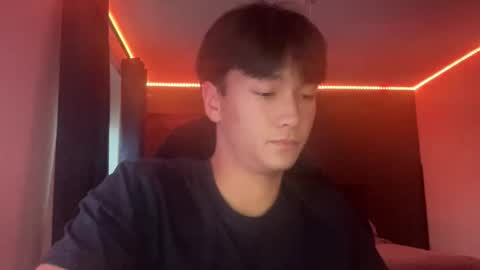 Snapshot of taiob283 chatting on 10-26-25, 04:24 Ben online show from 10-26-25, 04:24