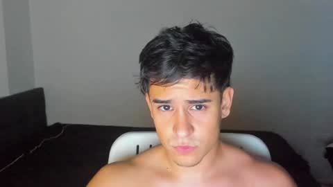 Snapshot of tairoanddagnye chatting on 12-18-24, 09:14 Tairo online show from 12-18-24, 09:14