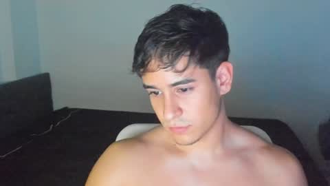 Snapshot of tairoanddagnye chatting on 12-19-24, 12:34 Tairo online show from 12-19-24, 12:34