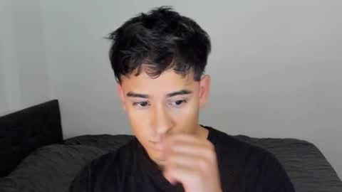 Snapshot of tairoanddagnye chatting on 02-09-25, 12:19 Tairo online show from 02-09-25, 12:19