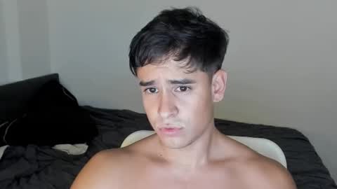 Snapshot of tairoanddagnye chatting on 02-15-25, 04:36 Tairo online show from 02-15-25, 04:36