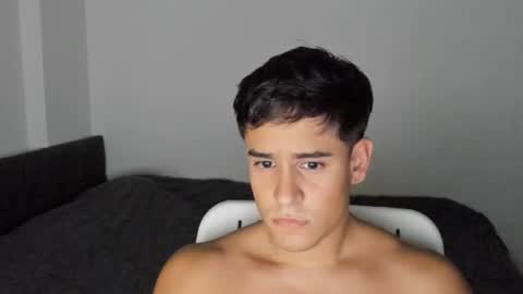 Snapshot of tairoanddagnye chatting on 02-16-25, 04:09 Tairo online show from 02-16-25, 04:09