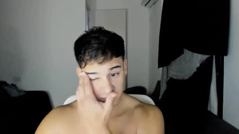 Snapshot of tairoanddagnye chatting on 03-11-25, 09:02 Tairo online show from 03-11-25, 09:02