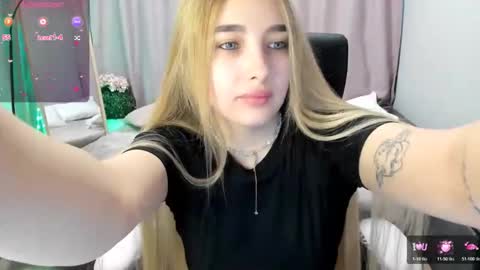 Taisia online show from 03-17-26, 09:01