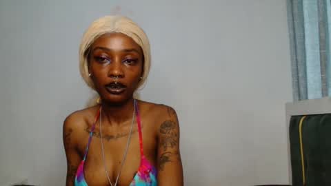 Taisy online show from 11-09-25, 06:55