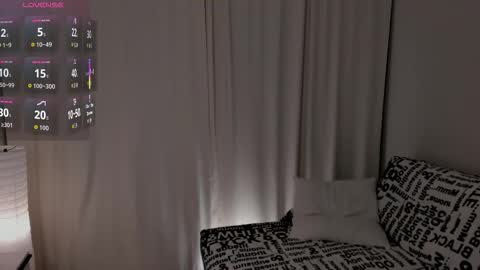 Jessi online show from 11-29-25, 01:19