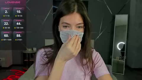 Sasha online show from 09-30-25, 01:54