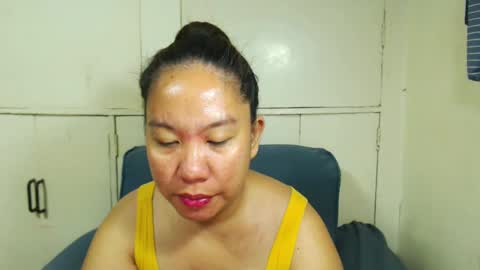 Snapshot of takemetoheavenbaby chatting on 12-07-24, 01:03 anne online show from 12-07-24, 01:03