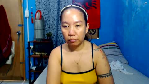 Snapshot of takemetoheavenbaby chatting on 07-23-26, 12:13 anne online show from 07-23-26, 12:13
