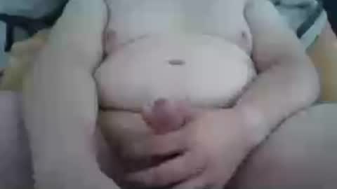 Snapshot of takeshi0504 chatting on 07-06-26, 12:57 Frank online show from 07-06-26, 12:57