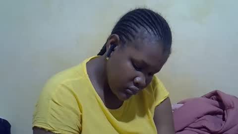 Snapshot of taliah254 chatting on 10-21-25, 01:12 taliah254 online show from 10-21-25, 01:12