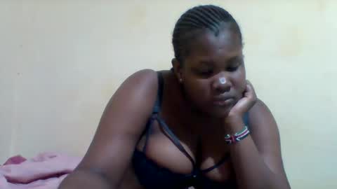 Snapshot of taliah254 chatting on 11-30-25, 04:22 taliah254 online show from 11-30-25, 04:22