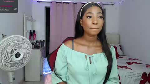 taliana  modelo independiente online show from 02-18-25, 03:10