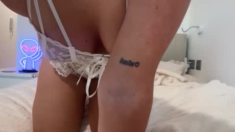 Talia online show from 09-25-25, 05:05