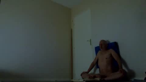 Snapshot of taliesin4321 chatting on 01-12-25, 06:38 Jack Pierrot online show from 01-12-25, 06:38