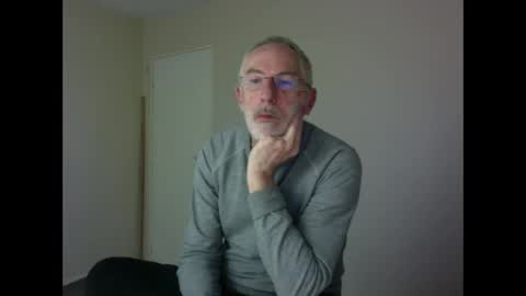 Snapshot of taliesin4321 chatting on 01-19-25, 08:41 Jack Pierrot online show from 01-19-25, 08:41