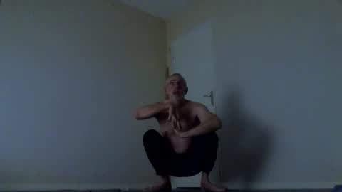 Snapshot of taliesin4321 chatting on 01-20-25, 05:59 Jack Pierrot online show from 01-20-25, 05:59