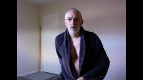 Snapshot of taliesin4321 chatting on 02-08-25, 08:20 Jack Pierrot online show from 02-08-25, 08:20