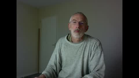 Snapshot of taliesin4321 chatting on 10-16-25, 06:42 Jack Pierrot online show from 10-16-25, 06:42