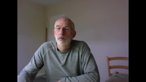 Snapshot of taliesin4321 chatting on 11-16-25, 01:06 Jack Pierrot online show from 11-16-25, 01:06