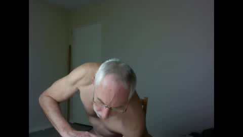 Snapshot of taliesin4321 chatting on 11-29-25, 04:32 Jack Pierrot online show from 11-29-25, 04:32