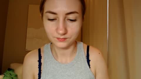  Kira  online show from 01-25-25, 08:53