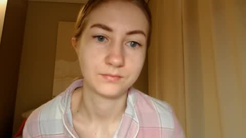  Kira  online show from 02-03-25, 06:02