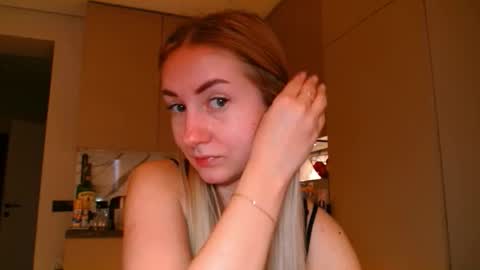  Kira  online show from 02-13-26, 06:42