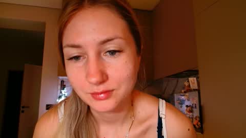  Kira  online show from 03-17-26, 06:17