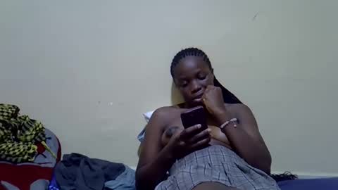 talishaqueen online show from 05-13-26, 08:49
