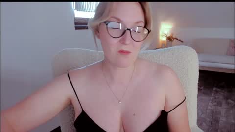 tallinnlove online show from 06-16-26, 11:13
