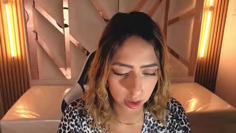 Snapshot of tamara_tp chatting on 02-10-26, 12:53 Tamara online show from 02-10-26, 12:53