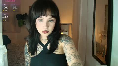 Cami 3 online show from 05-18-26, 04:57