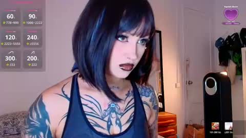 Snapshot of tamaracampell chatting on 07-09-26, 05:17 Cami 3 online show from 07-09-26, 05:17