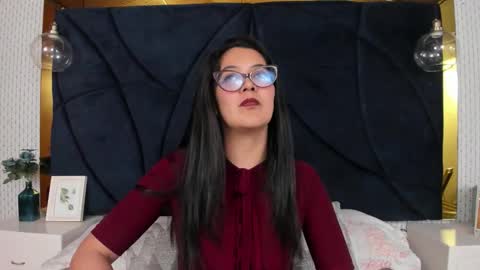 Tamara online show from 11-25-25, 02:44