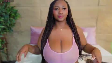 Snapshot of tamaramyller chatting on 08-06-26, 10:06 tamaramyller online show from 08-06-26, 10:06