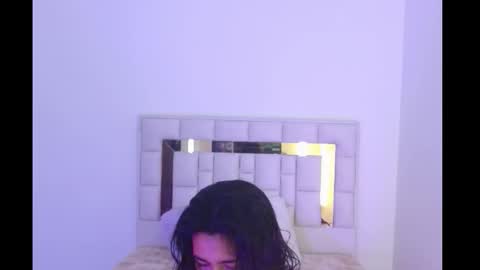 Snapshot of tamarastory chatting on 12-01-25, 04:28 tamara online show from 12-01-25, 04:28