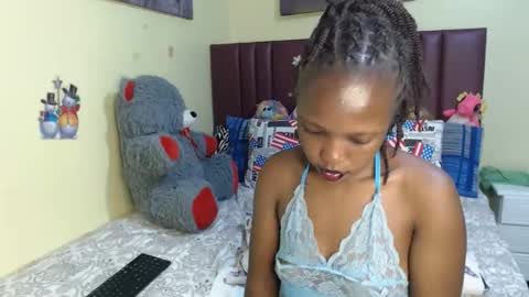 tamela online show from 11-07-25, 03:39