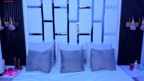 Snapshot of tamhy_ferrara chatting on 01-25-25, 08:31 Tamhy online show from 01-25-25, 08:31