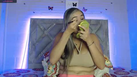Snapshot of tami_vega chatting on 06-05-26, 12:11 Tamy Vega online show from 06-05-26, 12:11