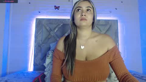 Snapshot of tami_vega chatting on 06-29-26, 11:10 Tamy Vega online show from 06-29-26, 11:10
