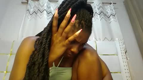 Snapshot of tamia538235 chatting on 01-18-25, 08:19 tamia online show from 01-18-25, 08:19