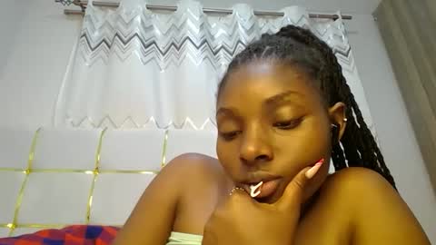 Snapshot of tamia538235 chatting on 01-19-25, 02:57 tamia online show from 01-19-25, 02:57