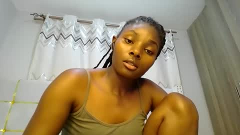 Snapshot of tamia538235 chatting on 01-31-25, 10:31 tamia online show from 01-31-25, 10:31