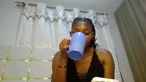 Snapshot of tamia538235 chatting on 02-07-25, 07:06 tamia online show from 02-07-25, 07:06