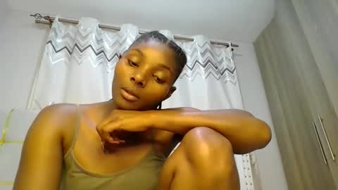 Snapshot of tamia538235 chatting on 02-22-25, 03:56 tamia online show from 02-22-25, 03:56