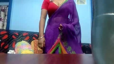 Snapshot of tamilmadhi520 chatting on 04-26-26, 06:16 tamilmadhi520 online show from 04-26-26, 06:16