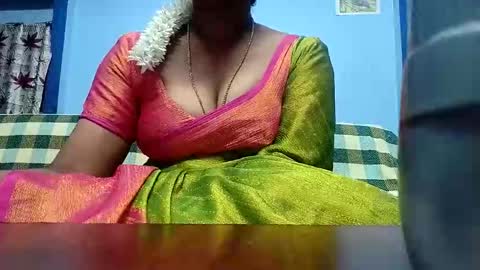 Snapshot of tamilmadhi520 chatting on 04-30-26, 05:52 tamilmadhi520 online show from 04-30-26, 05:52