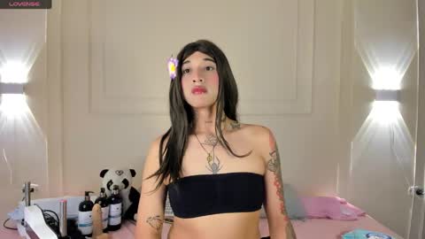 Tammy  online show from 04-12-26, 07:13