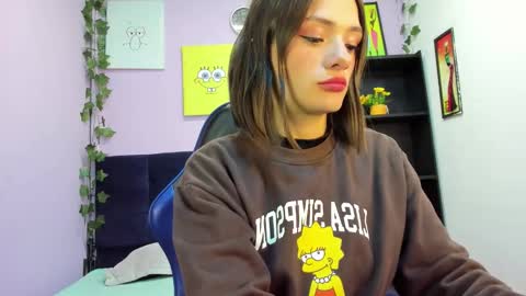 Snapshot of tammy_thompson_ chatting on 10-21-25, 01:01 tammy_thompson_ online show from 10-21-25, 01:01